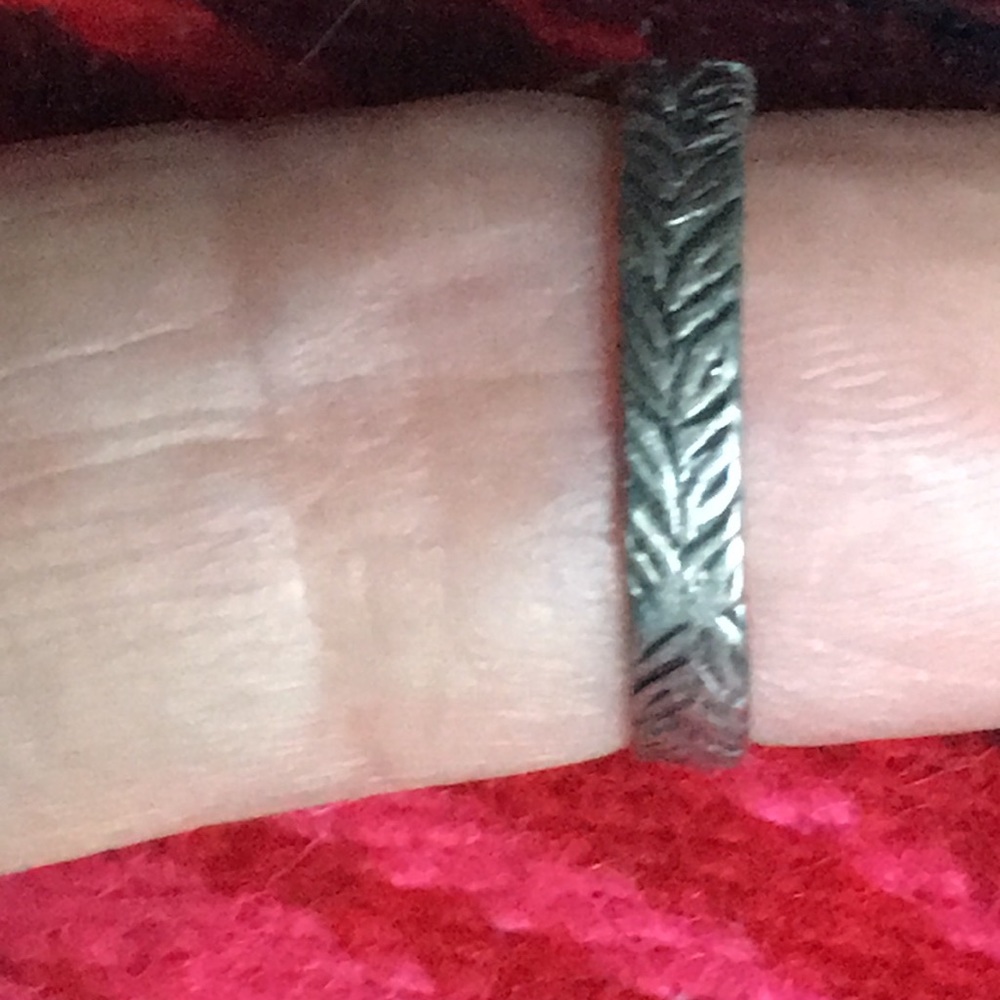 Sterling silver tree frog ring - Picture 5 of 11